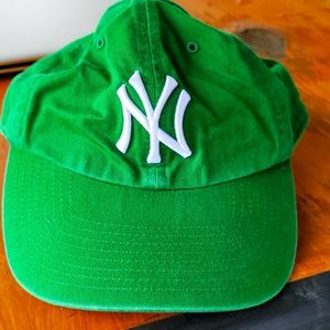 NY lucky hat